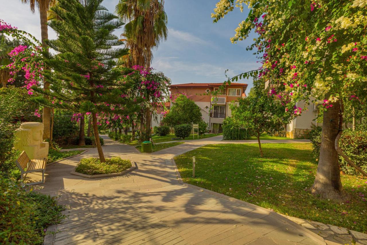 Готель Justiniano Club Alanya Окурджалар Екстер'єр фото