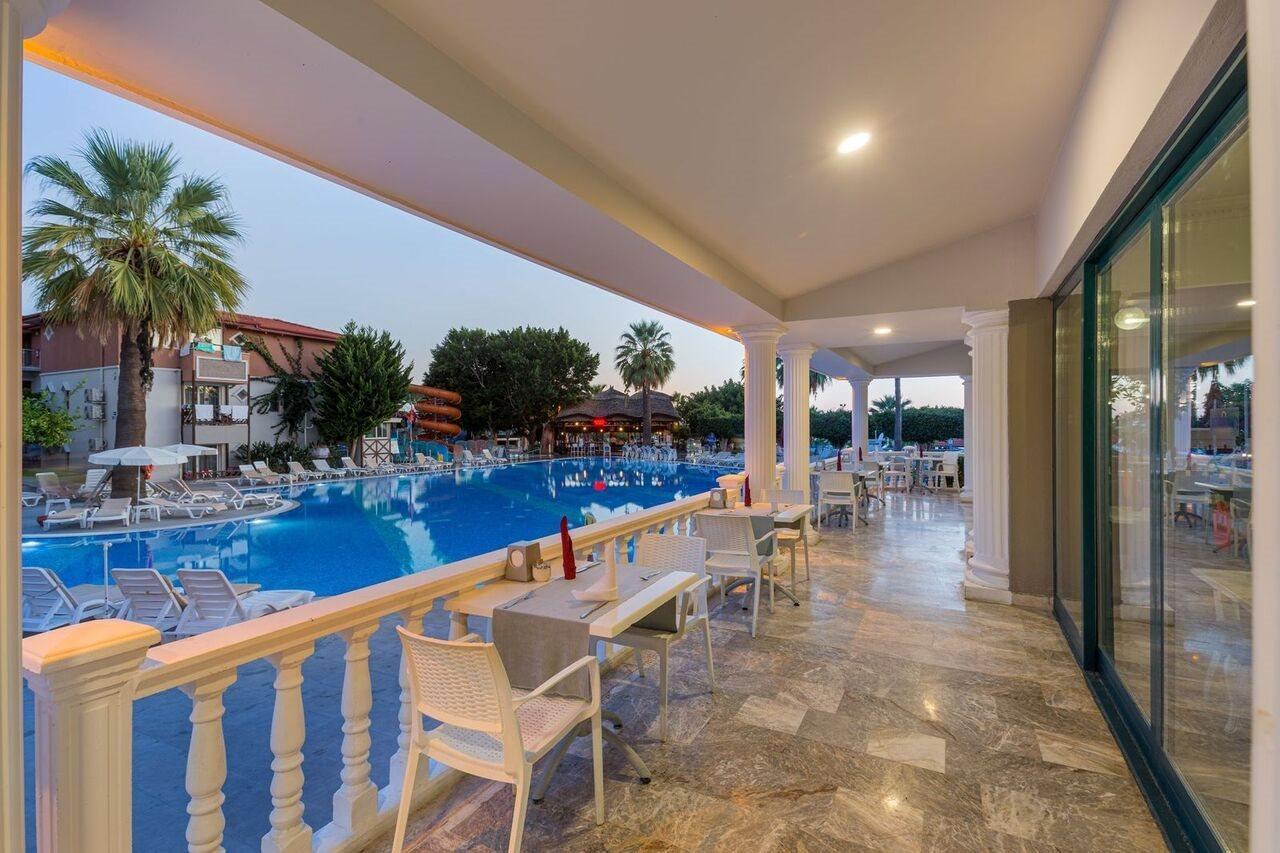 Готель Justiniano Club Alanya Окурджалар Екстер'єр фото