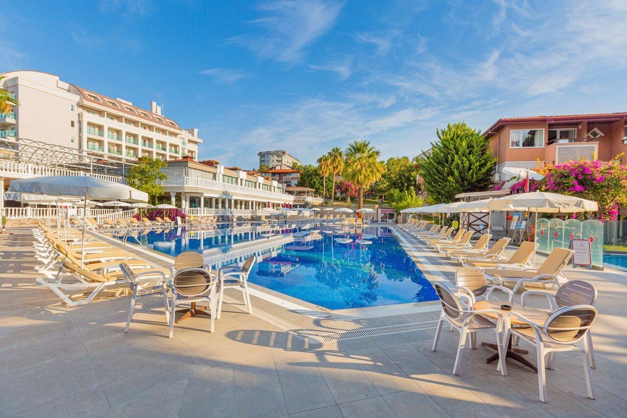 Готель Justiniano Club Alanya Окурджалар Екстер'єр фото