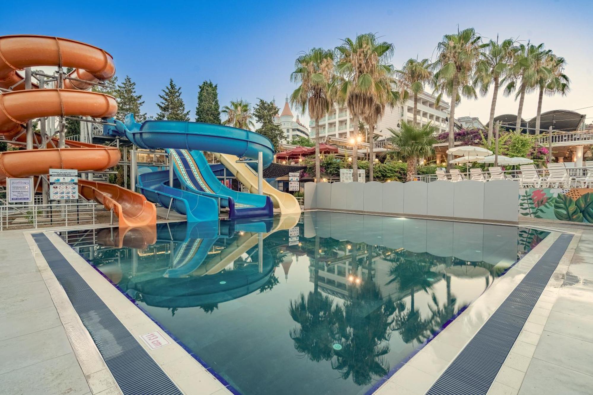Готель Justiniano Club Alanya Окурджалар Екстер'єр фото